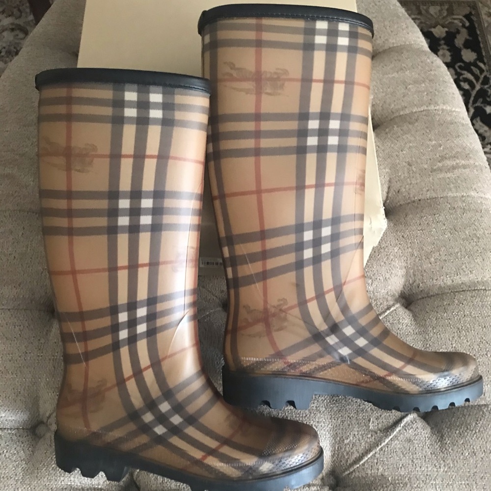 Burberry rain boots